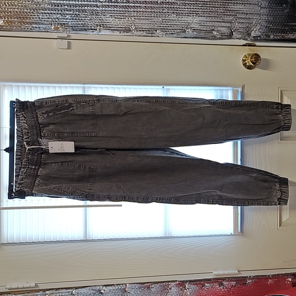 Elan Joggers Grey Wash
